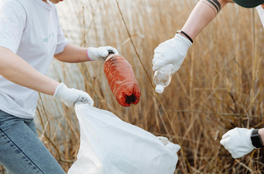 Celebrating International Volunteer Day: Empowering Change Through Giving Back